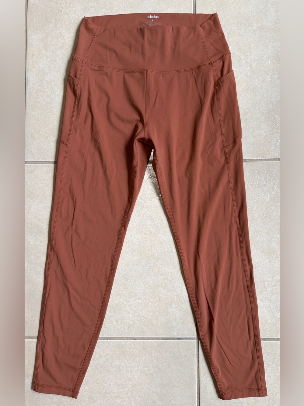 ODODOS High Waisted Workout Leggings with Pockets Size L Terracota Rust Yoga
